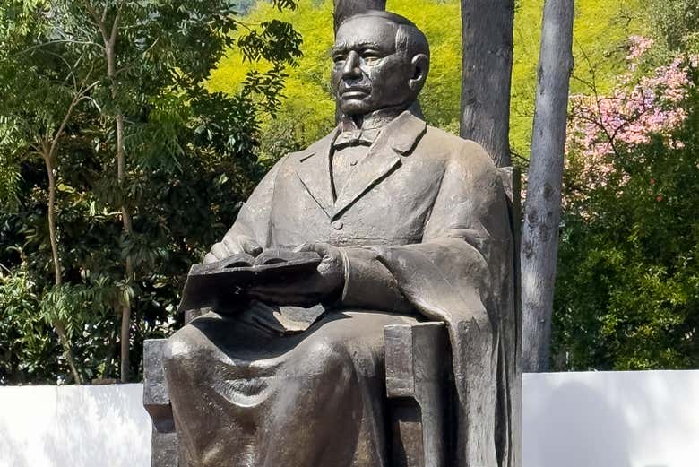 Estatua a Benito Juárez