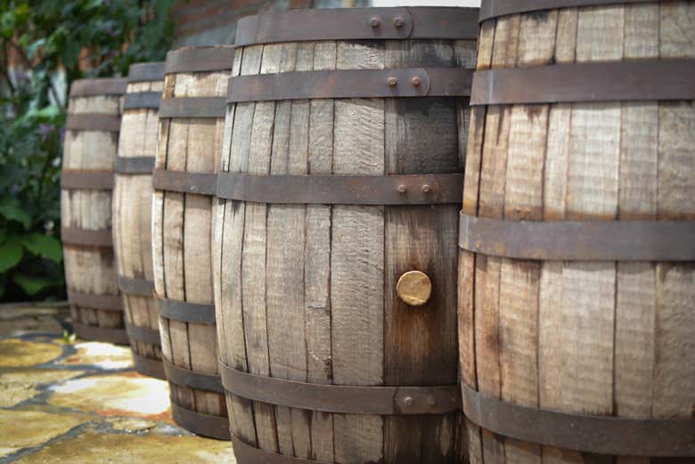 Barriles de Mezcal añejo