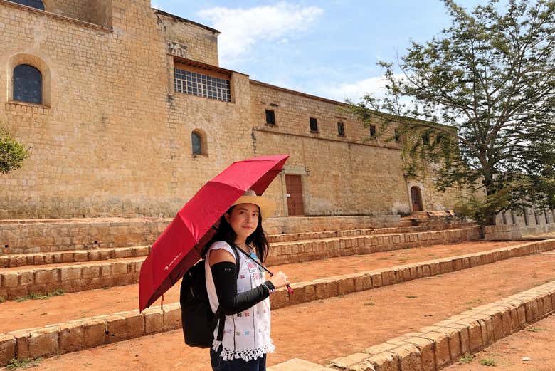 Meet your guide before the tour