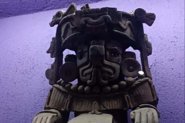 Explore an increidble collection of Prehispanic art