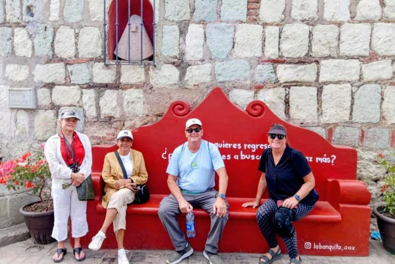 Sentados en La Banquita