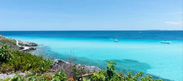 Excursión privada a Isla Mujeres en barco