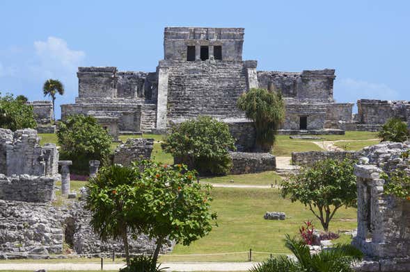 Escursione a Tulum e a un villaggio maya