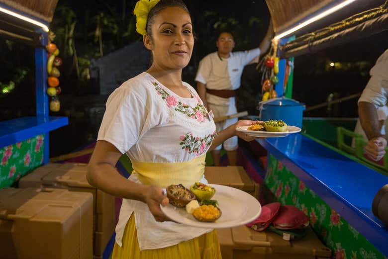 Degustando los platos típicos mexicanos