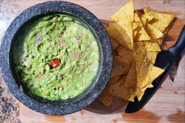 Nachos con guacamole