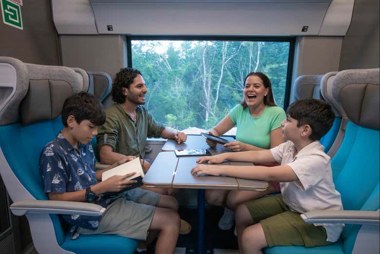 Disfrutando del trayecto en el Tren Maya