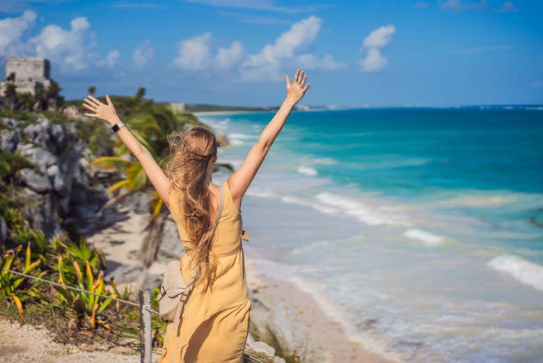¡Momento foto con la vista al mar!