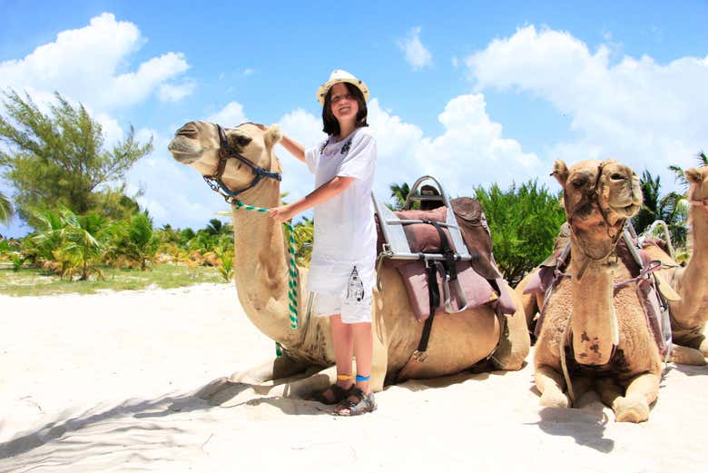 Photo with the camels on the Riviera Maya