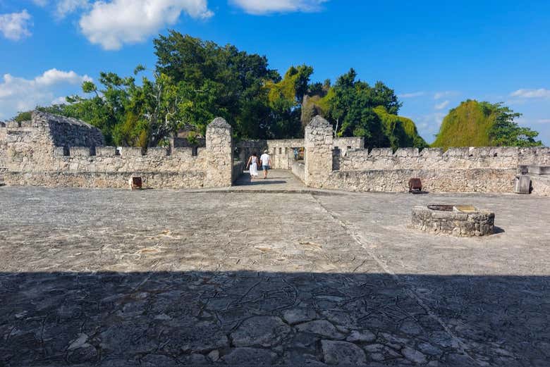 Visitando o forte de San Felipe