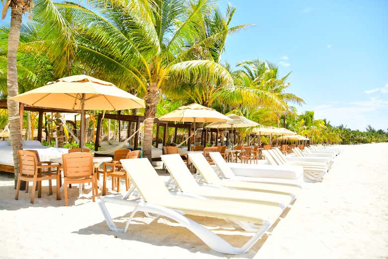 Hamacas del Maroma Beach Club