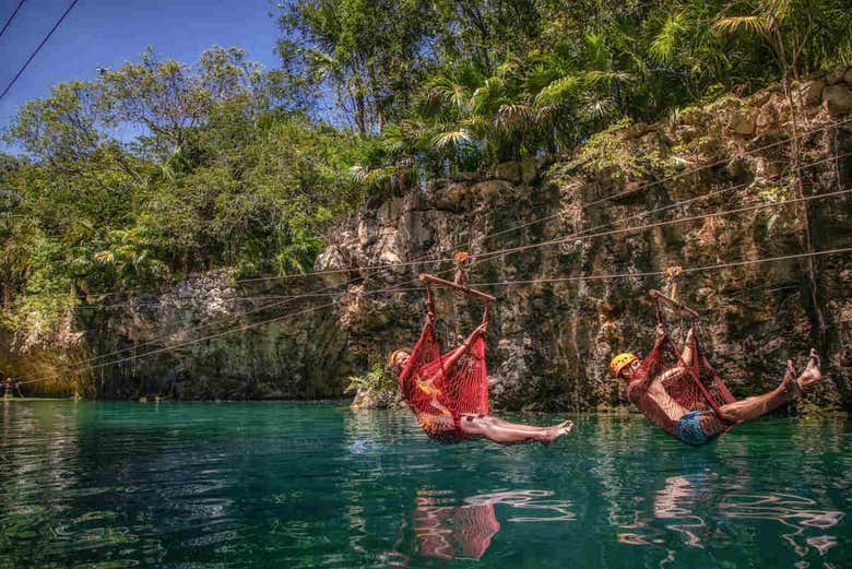 Disfrutando de las actividades del parque Xplor