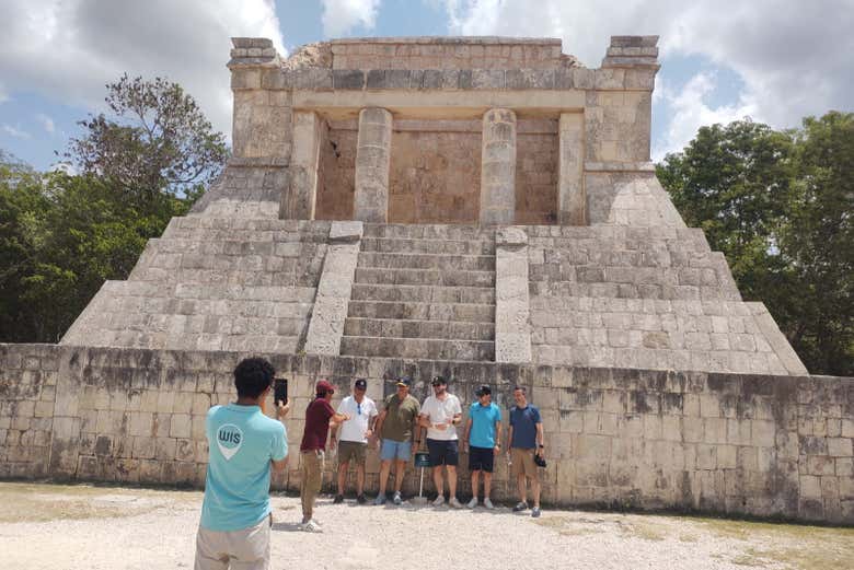 O campo de jogo de bola mesoamericano