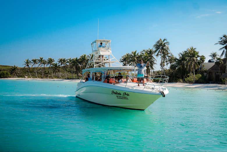 Navegando por el Caribe mexicano