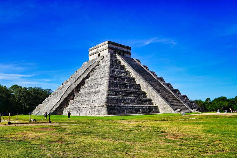Desde Cancún podréis ir hasta Chichén Itzá