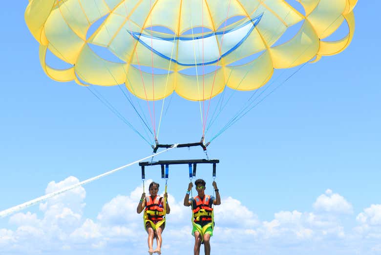 Parasailing en Riviera Maya