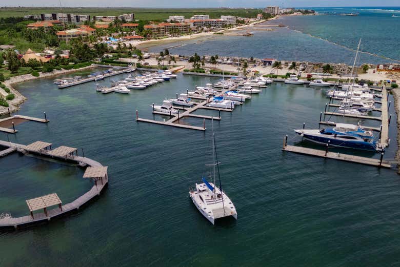 Recorriendo la costa desde Puerto Morelos