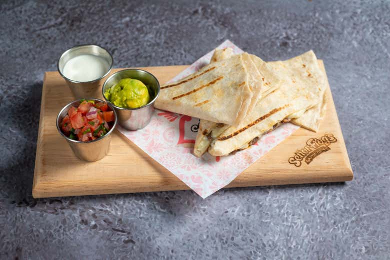 Taste Mexican and international dishes