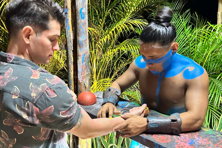 Peintures corporelles mayas