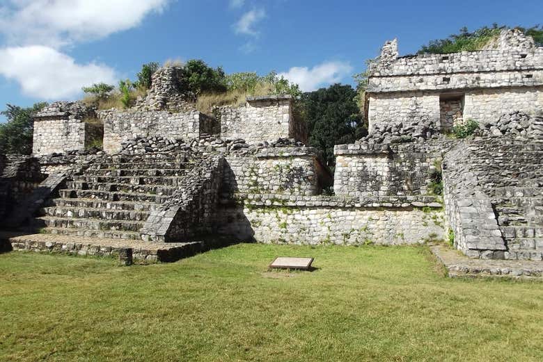Yacimiento maya de Ek Balam