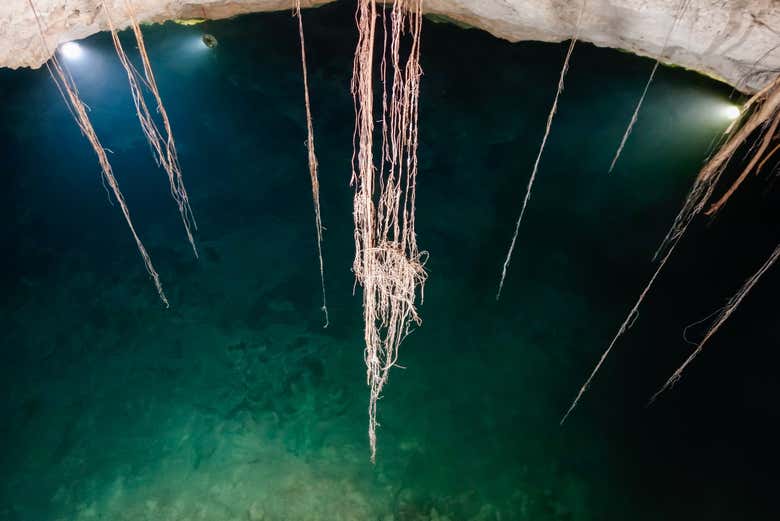 Uma joia subterrânea de águas cristalinas