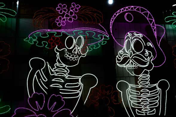 Tranvía del Día de Muertos en Puebla