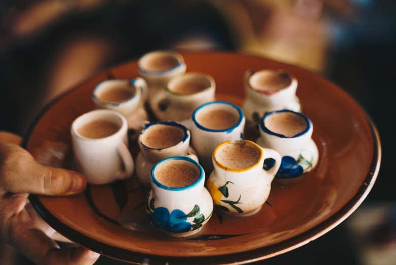 Probando el café de Mazunte