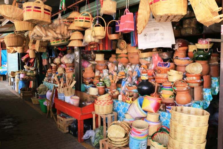Artesanía típica mexicana en Puerto Escondido