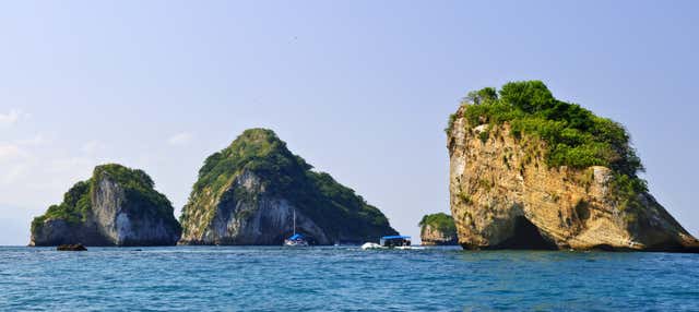 Los Arcos Catamaran Trip