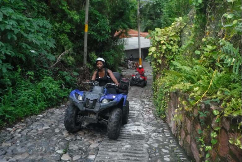 Tour de quadriciclo saindo de Puerto Vallarta