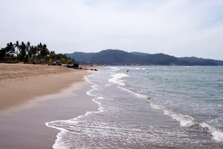 Estesa spiaggia del Rincón de Guayabitos