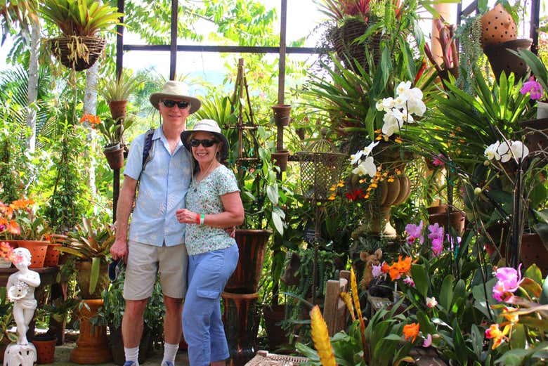 Fotografiándonos junto a las flores