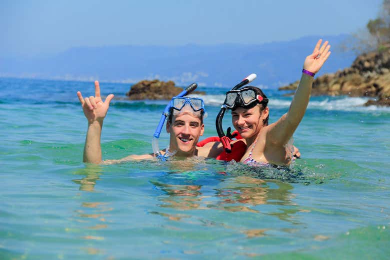 Practicando snorkel en la Bahía de Banderas 