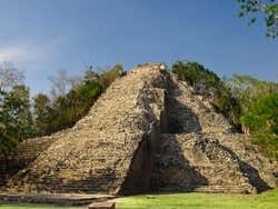 Pirámide de Cobá