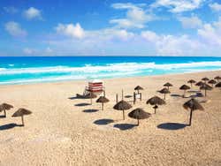 Playa de los Delfines
