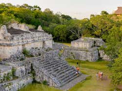 Construcciones en Ek Balam