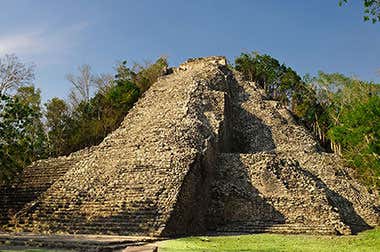 Cobá