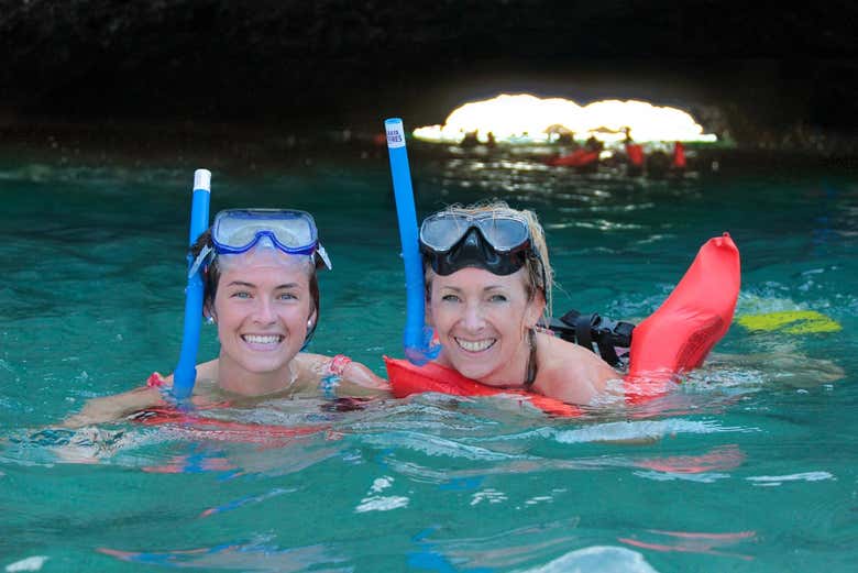 Haciendo snorkel en la playa del Amor