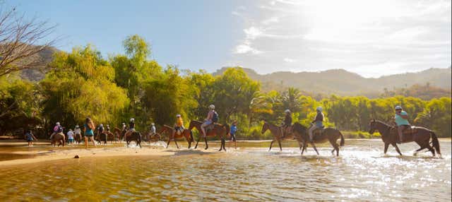 Passeggiata a cavallo sulla riva del fiume La Puerta + Kayak