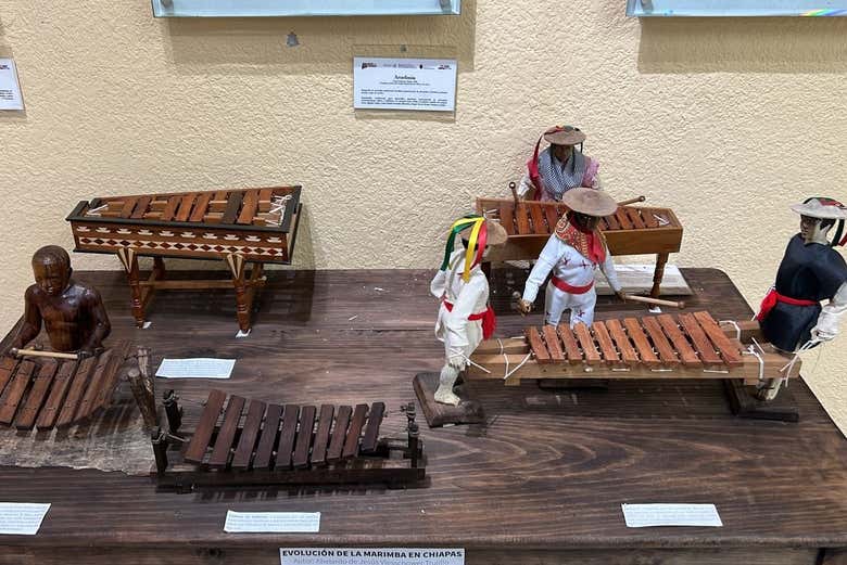El ritmo y la historia de la marimba os envolverán