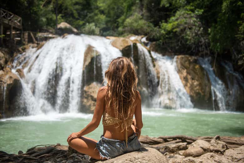 Disfrutando de la belleza de las Tzimoleras