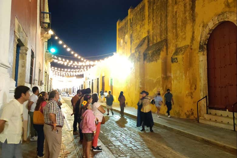 Disfrutando del tour teatralizado