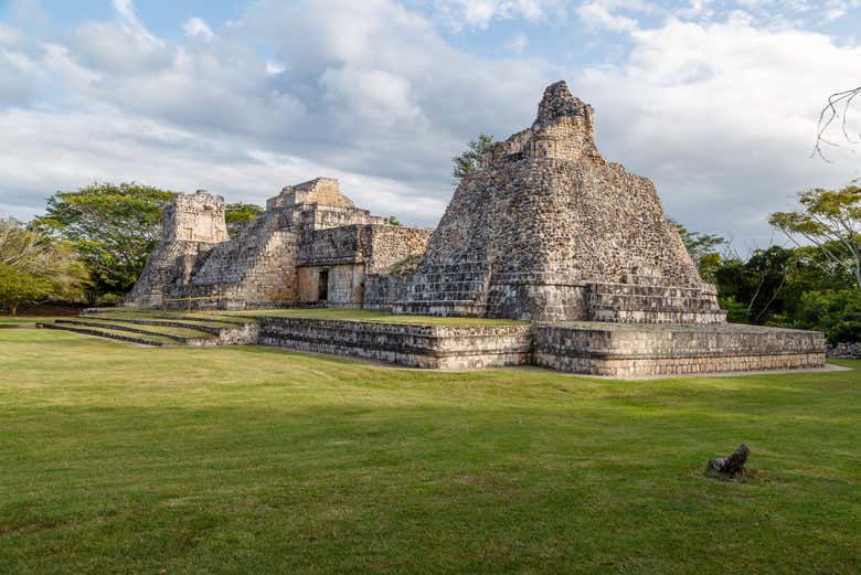 Ruinas mayas de Dzibilnocac