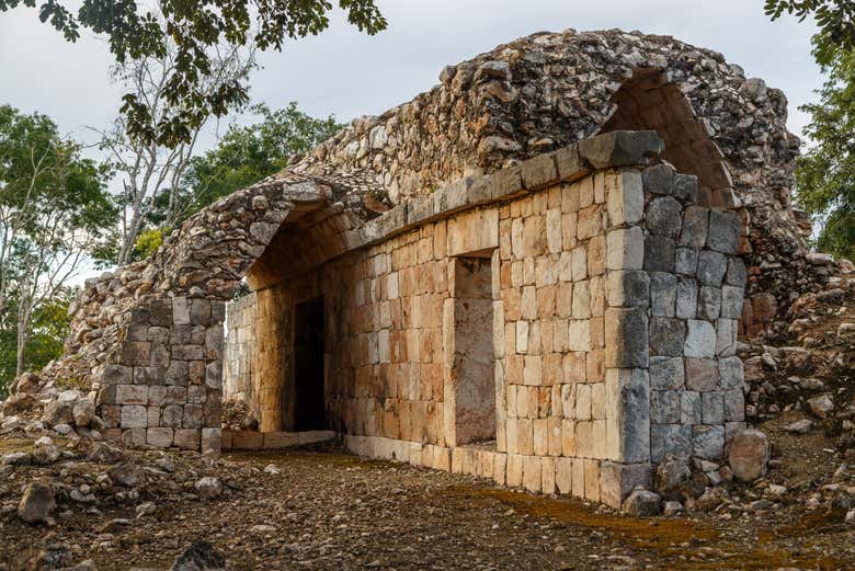 Recorreremos antiguos palacios mayas
