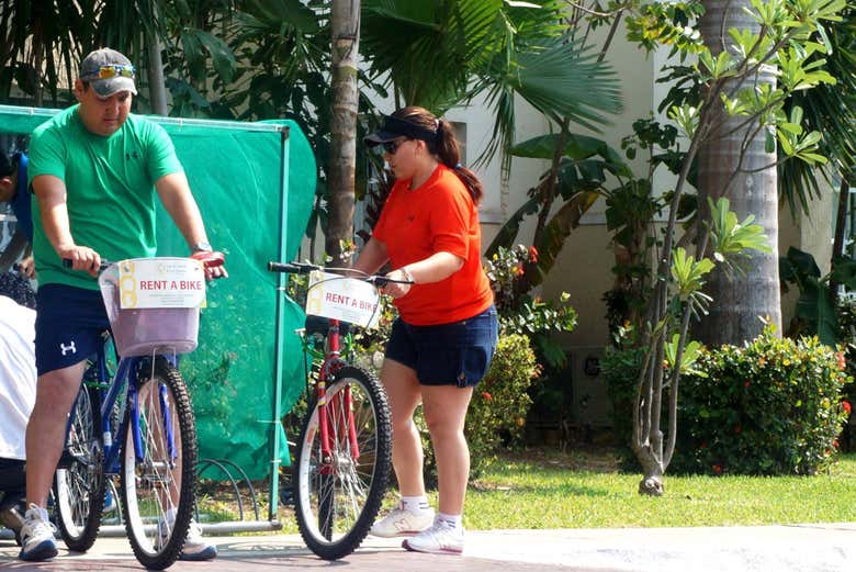 A punto de empezar la ruta en bicicleta