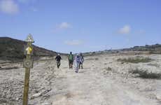 Ruta a pie por el Sendero del Capitán
