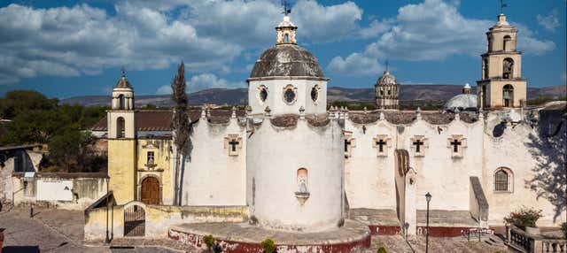 Excursión al santuario de Atotonilco + Visita a un viñedo