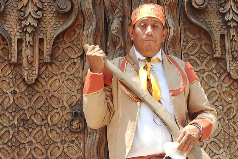 Uno de los personajes de la ruta