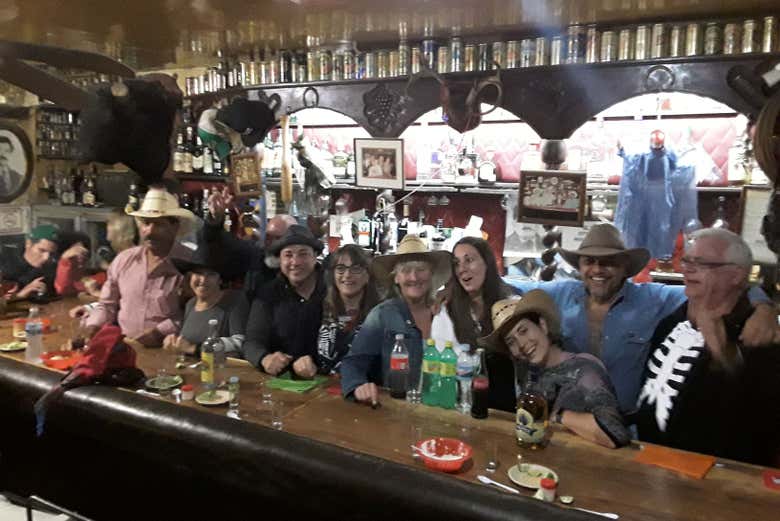 Tourists having a great night on the pub crawl!