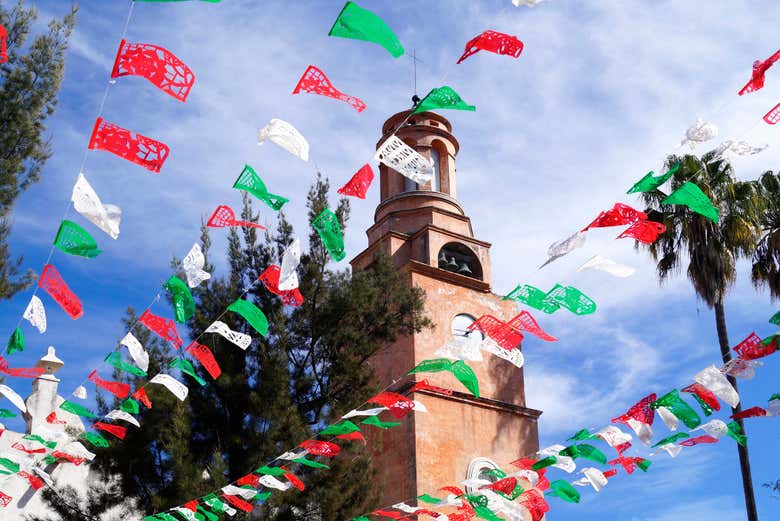 Observe the towers of the sanctuary