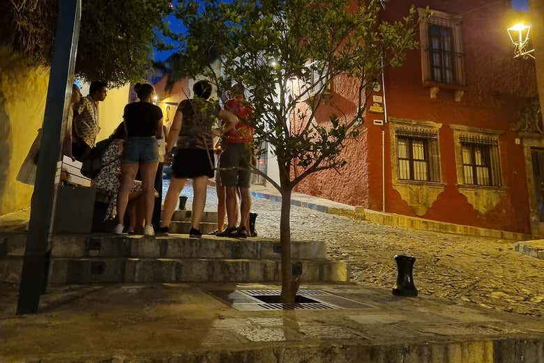 Disfrutando del tour nocturno por San Miguel